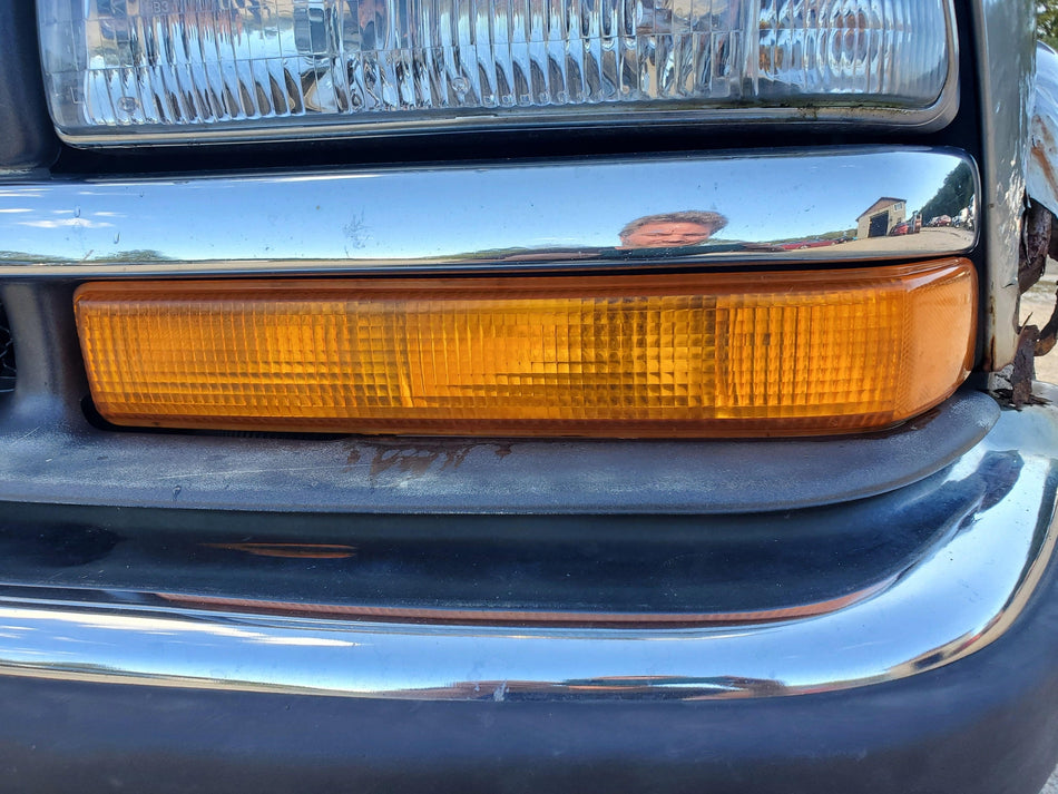 Front LH Turn/Marker Lamp (below headlights)(w/o fog) 1998-2005 Chevy Blazer
