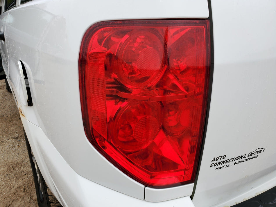 2003-2005 Honda Pilot Rear LH Taillight Assembly
