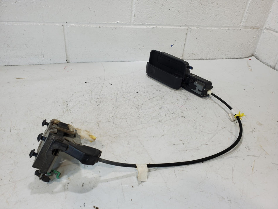 2004-2008 Ford F150 Front RH Manual Door Latch Inside Handle with Cable OEM