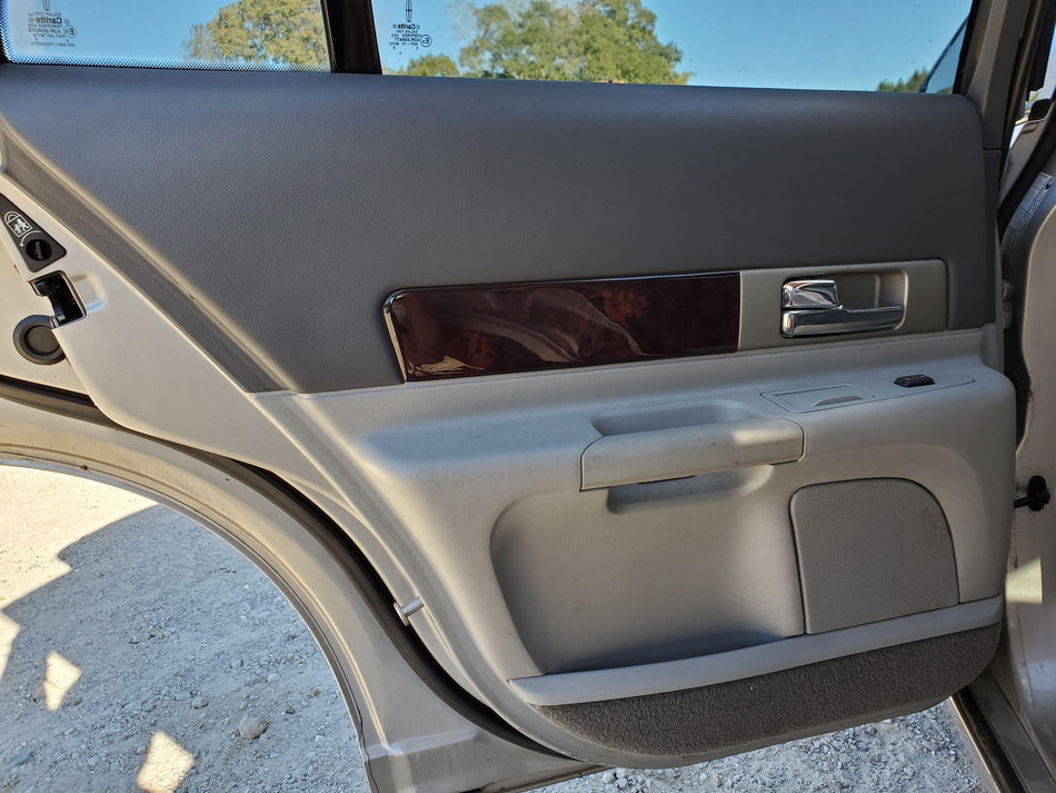 2003-2006 Lincoln LS Rear LH Inside Door Panel (dove gray)(with o
