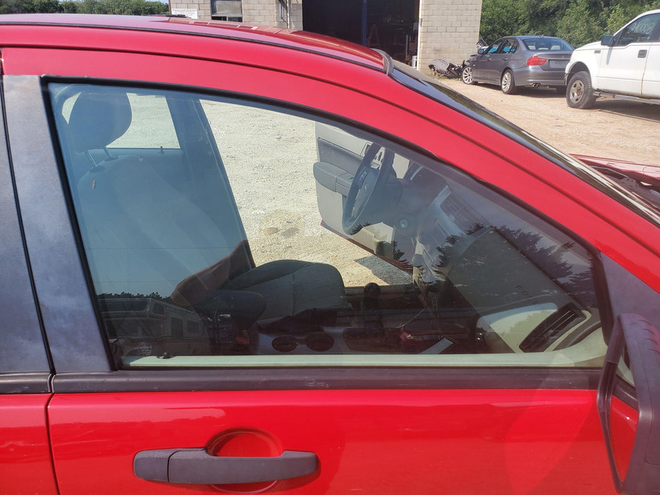 2008-2011 Ford Focus Front RH Door Glass/Window (AS2 solar tint)(sdn OEM