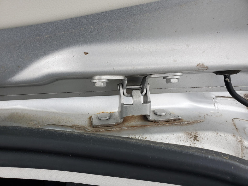 RH Passenger Lid/Gate Hinge 2007-2012 Dodge Caliber