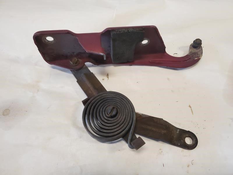 1988-1998 Hood Hinge RH-PASS-HOOD HINGE Chevy PICKUP 3500 OEM
