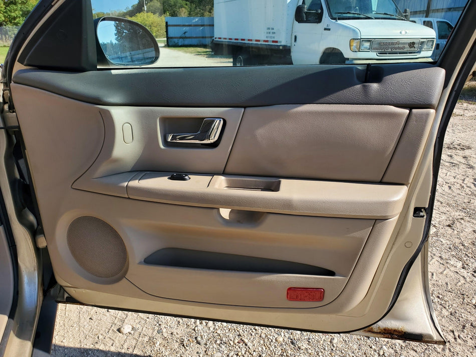 2000-2002 Ford Taurus Front RH Inside Door Panel (with o power locks OEM