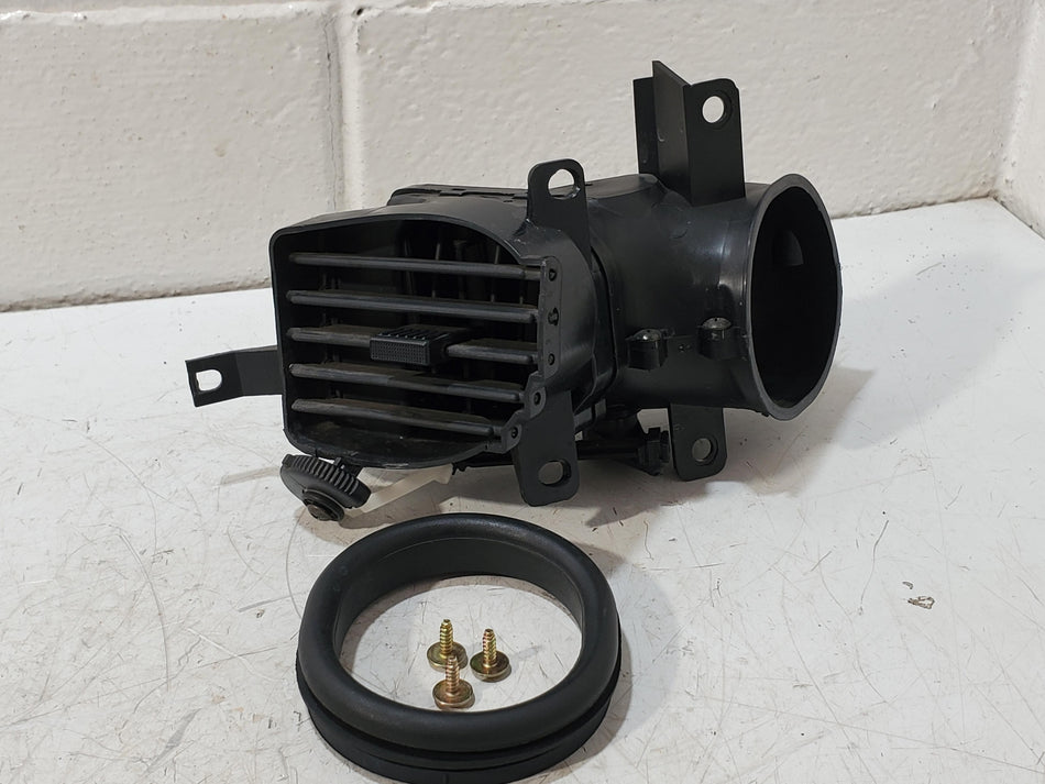 2001-2006 Hyundai Santa Fe Front LH Driver Door Heater A/C Vent