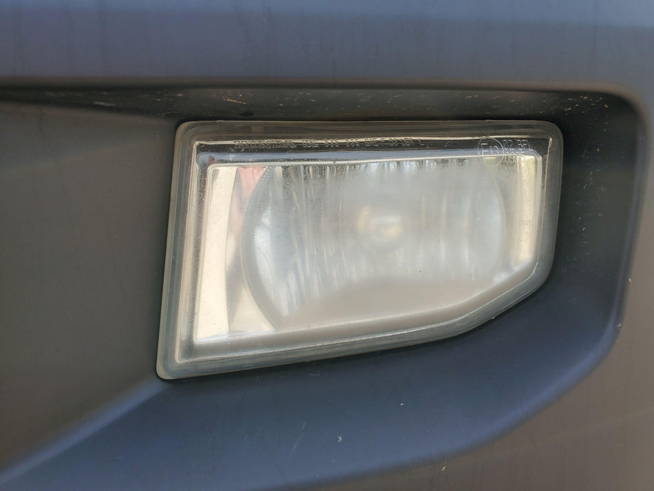 Left LH Front Fog Light (bumper mounted) 2004-2006 Acura MDX