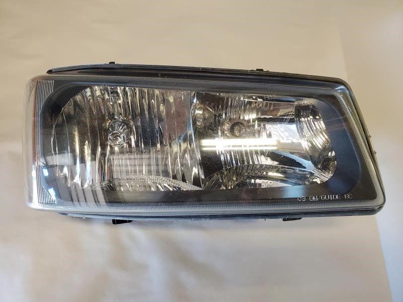 RH Headlamp Assembly CHEVY SILVERADO 2500 Right 2003-2007