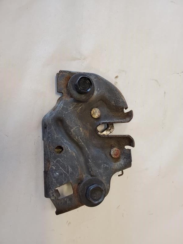 Hood Latch 1988-1998 Chevrolet/GMC 1500 2500 3500