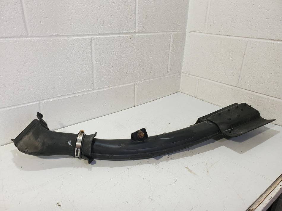 2005-2007 Ford Focus Air Intake Tube (5S43-9E635-A OEM