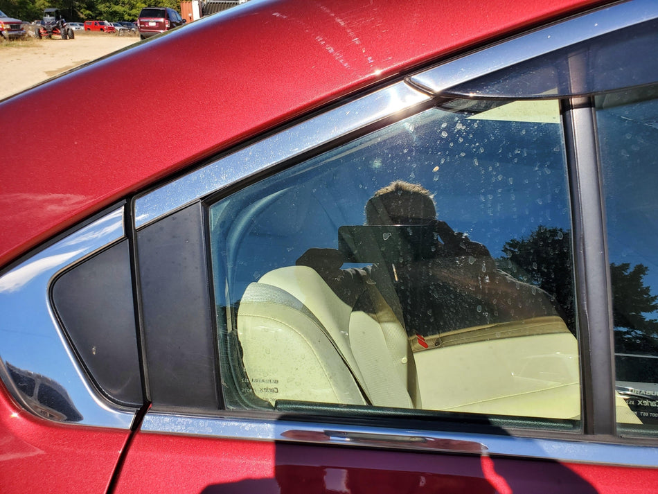 2015-2019 Subaru Legacy Rear RH Door Vent Glass/Window (AS2 solar tint)(Sdn)