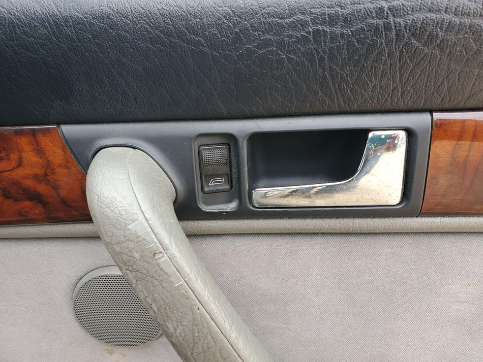 1996-1998 AUDI A6 RH Rear Inside Door Handle (chrome OEM
