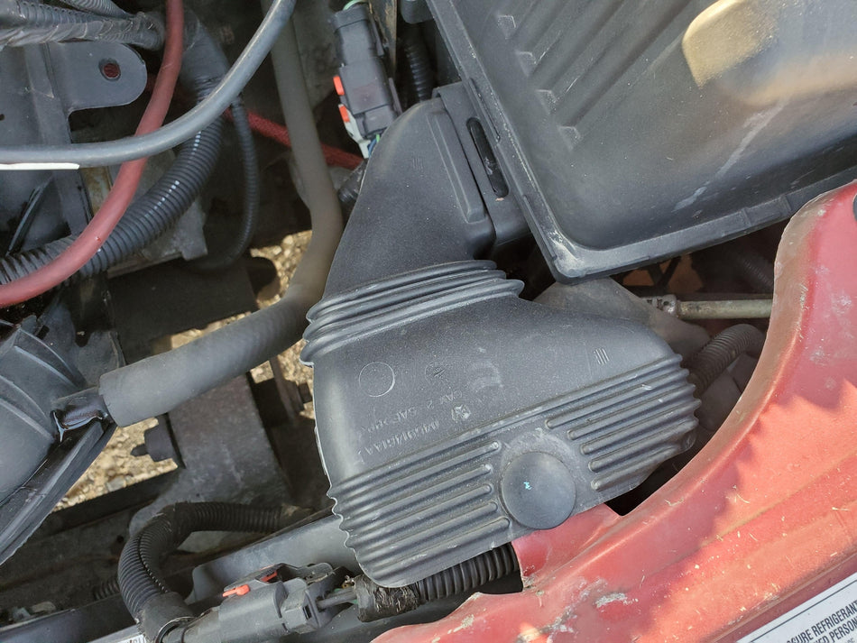 Air Filter Box Intake Duct (Sdn)(2.4L)(#4 in breakdown) 2001-2006 Dodge Stratus