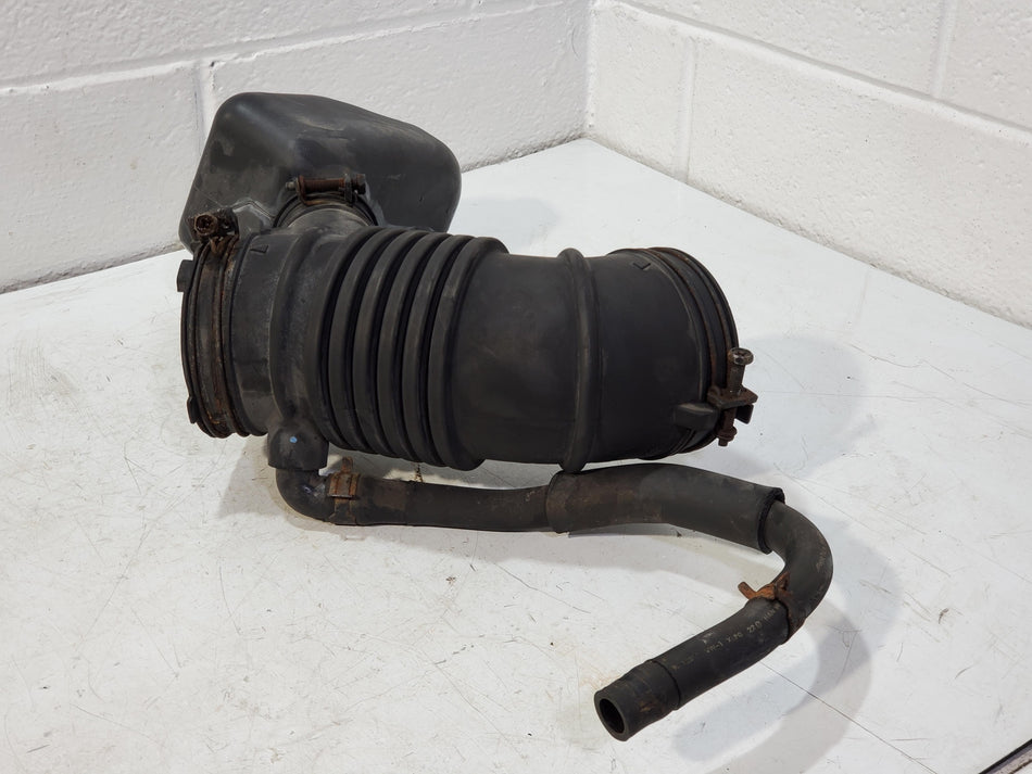 2006-2008 Hyundai Sonata 3.3L Air Intake Tube/Resonator (3.3L)(28138-3K200)