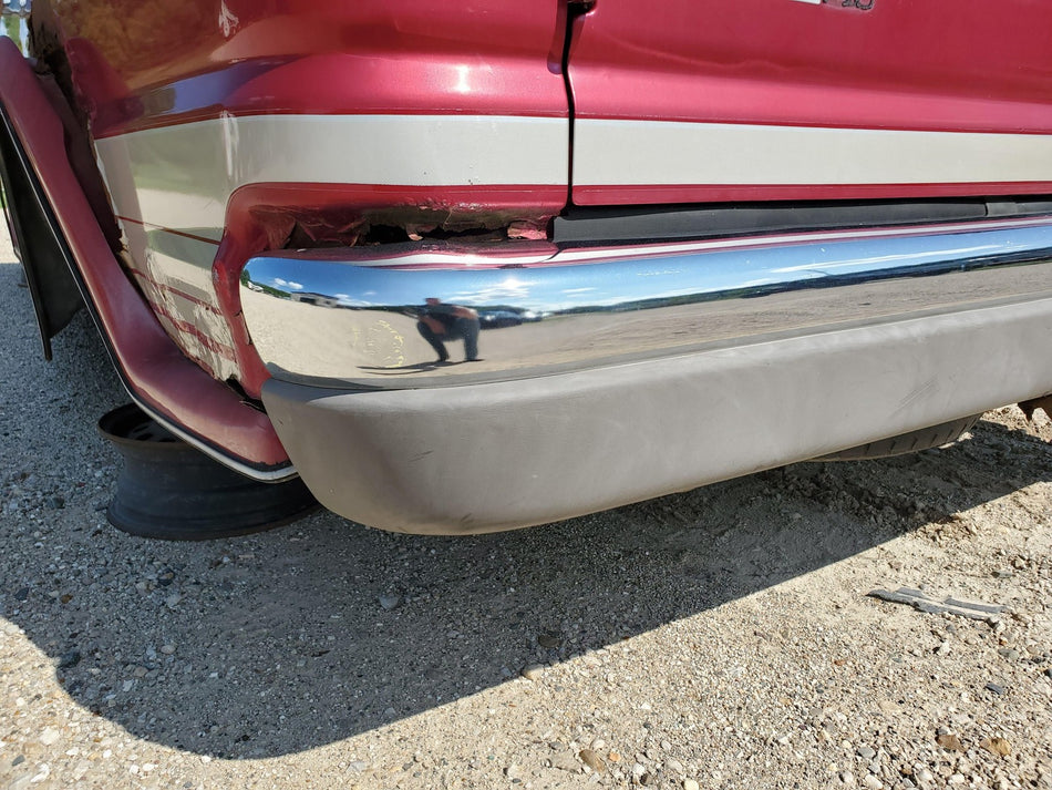 1994-2004 Ford E150 Rear Chrome Bumper Assembly LOCAL PICKUP OEM
