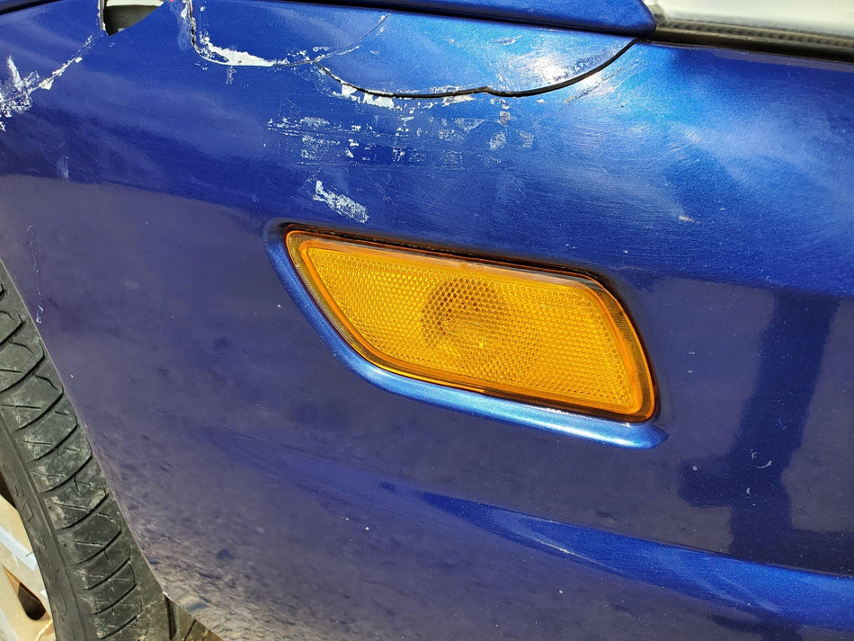 2000-2004 Ford Focus Front RH Side Marker (bumper mounted)(orange OEM