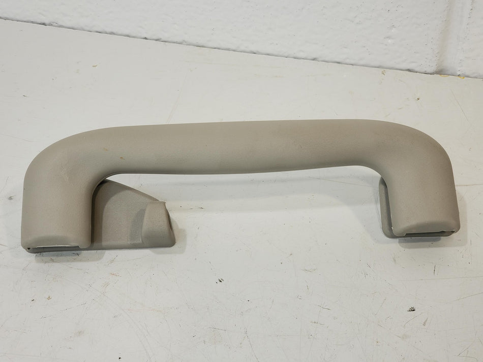 2004-2008 Chevy Malibu LH Rear Grab Handle w/ Hook OEM 22670665