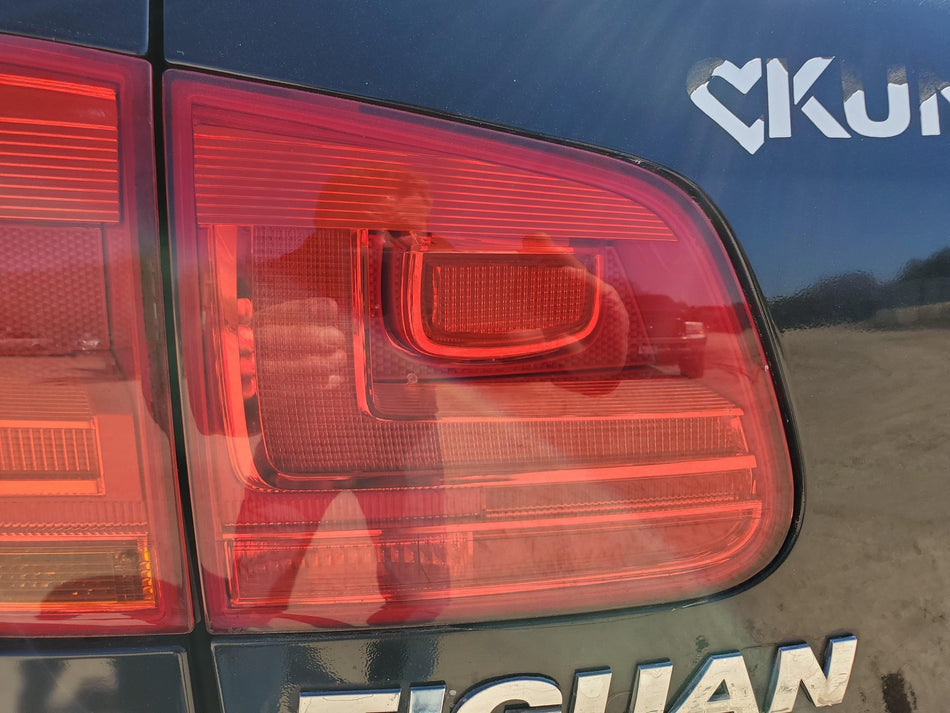 2012-2018 Volkswagen Tiguan Rear LH Inner Tail Light (gate mounted)