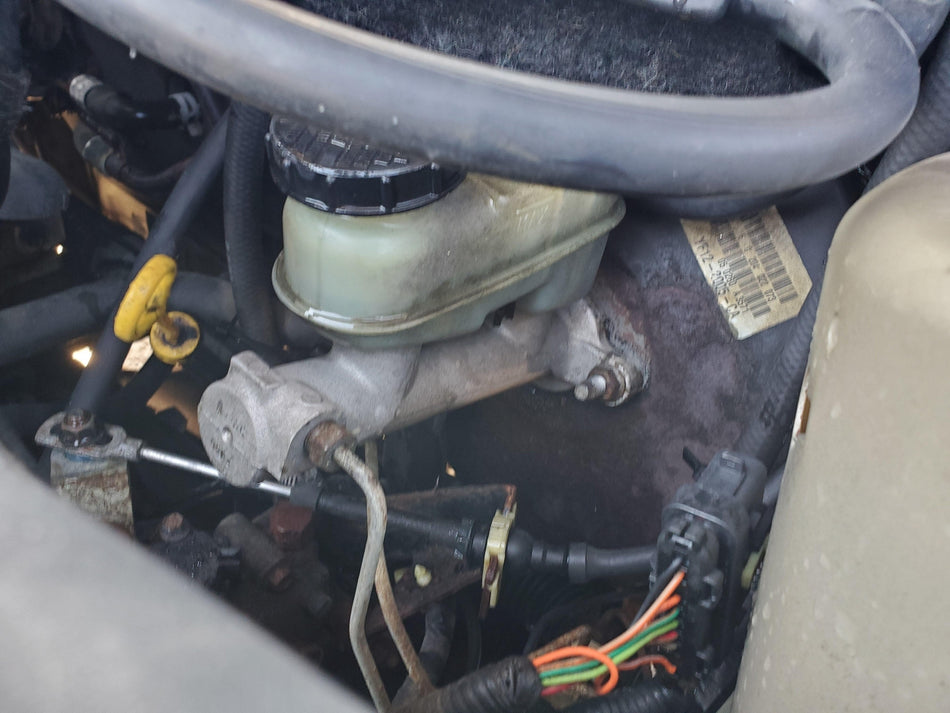 1997-2003 Ford Taurus Brake Master Cylinder (with o traction control OEM