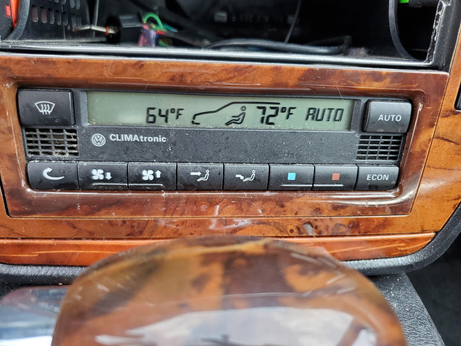 1998-2005 Volkswagen Passat Heater A/C Control Electronic AC