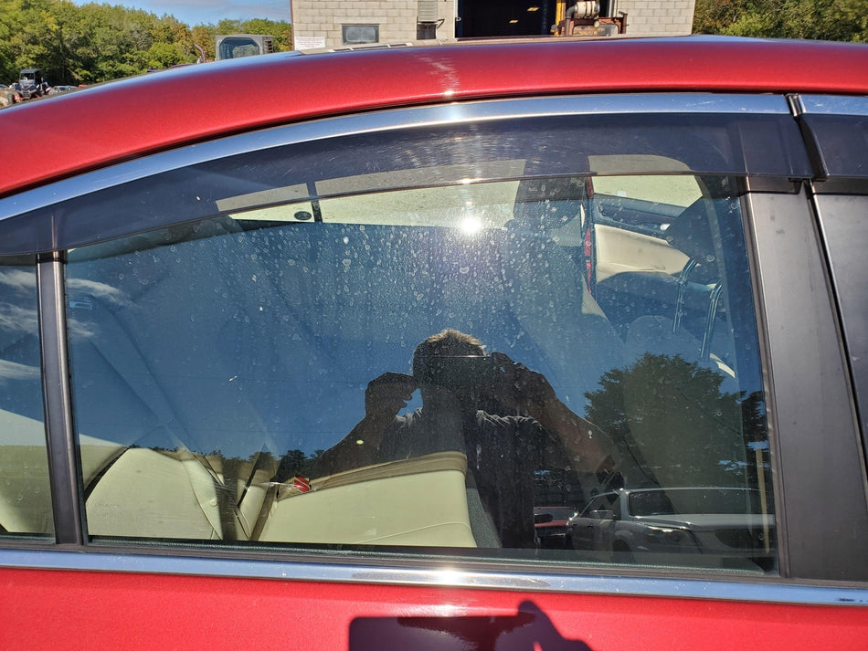 2015-2019 Subaru Legacy Rear RH Door Glass/Window (AS2 solar tint)(Sdn)