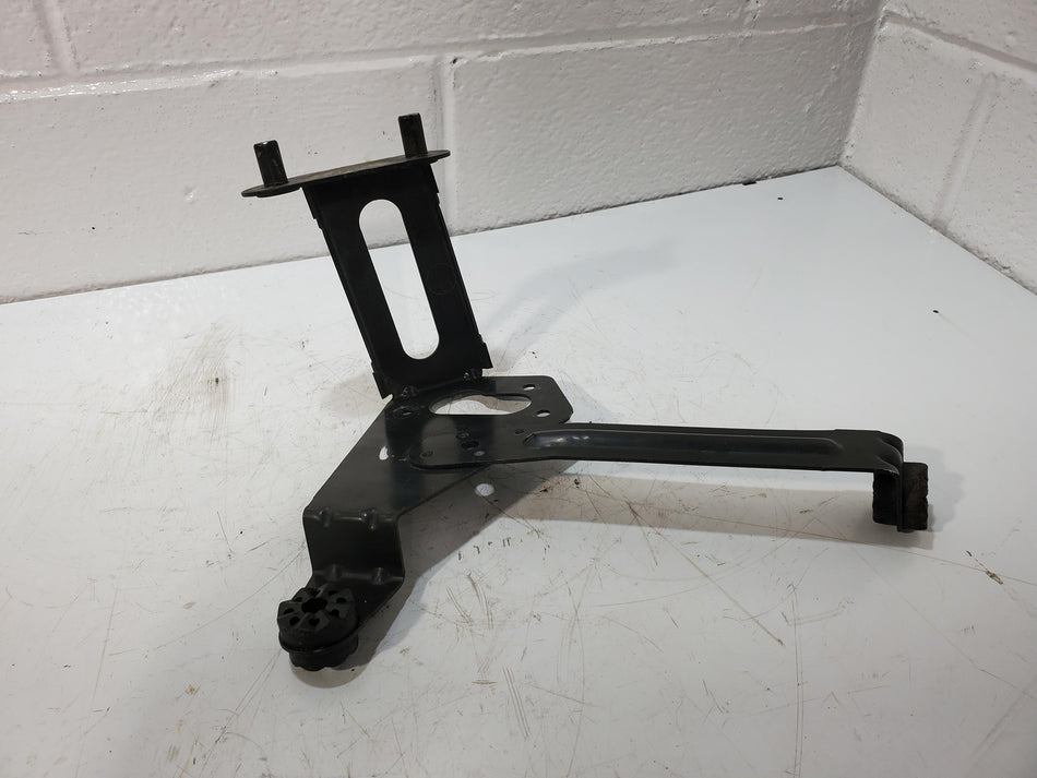 2000-2001 BMW 323 ABS Assembly Mount Bracket OEM