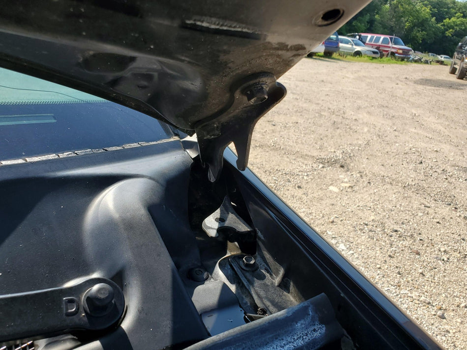 1997-1998 Toyota Camry Front LH Hood Hinge (black)