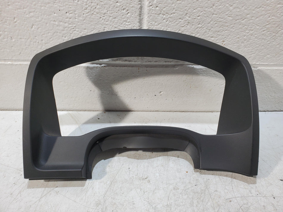 2004 - 2012 Chevy Colorado Instrument Gauge Cluster Dash Trim Bezel OEM