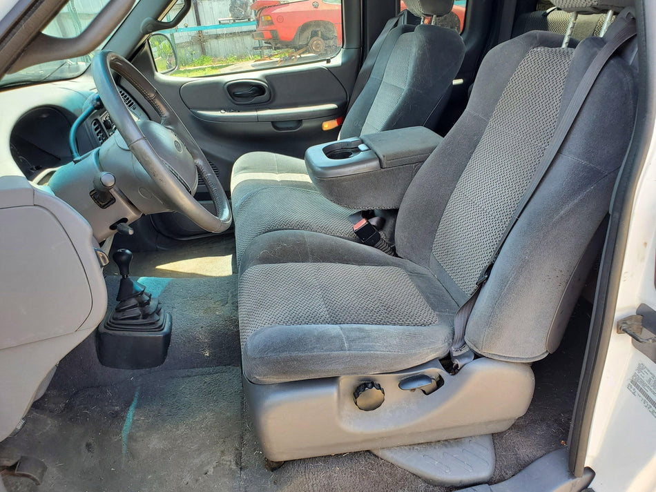 2001 Ford F150 Super Cab Front LH Bucket Seat (manual) LOCAL PICKUP OEM