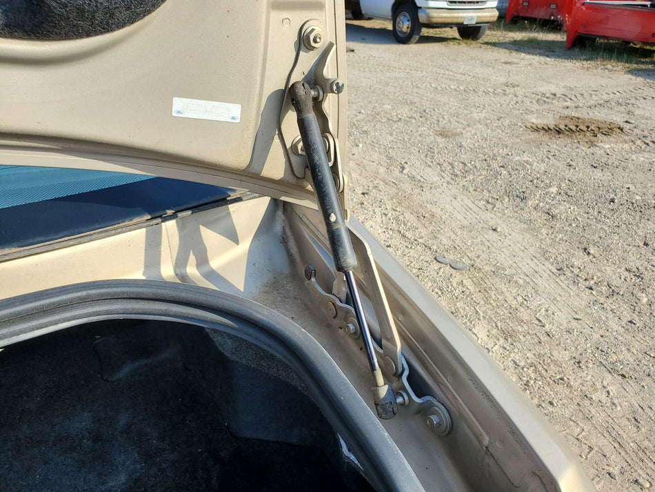 Rear RH Trunk Lid Hinge (ND dune pearl/tan) 2006-2009 Ford Fusion