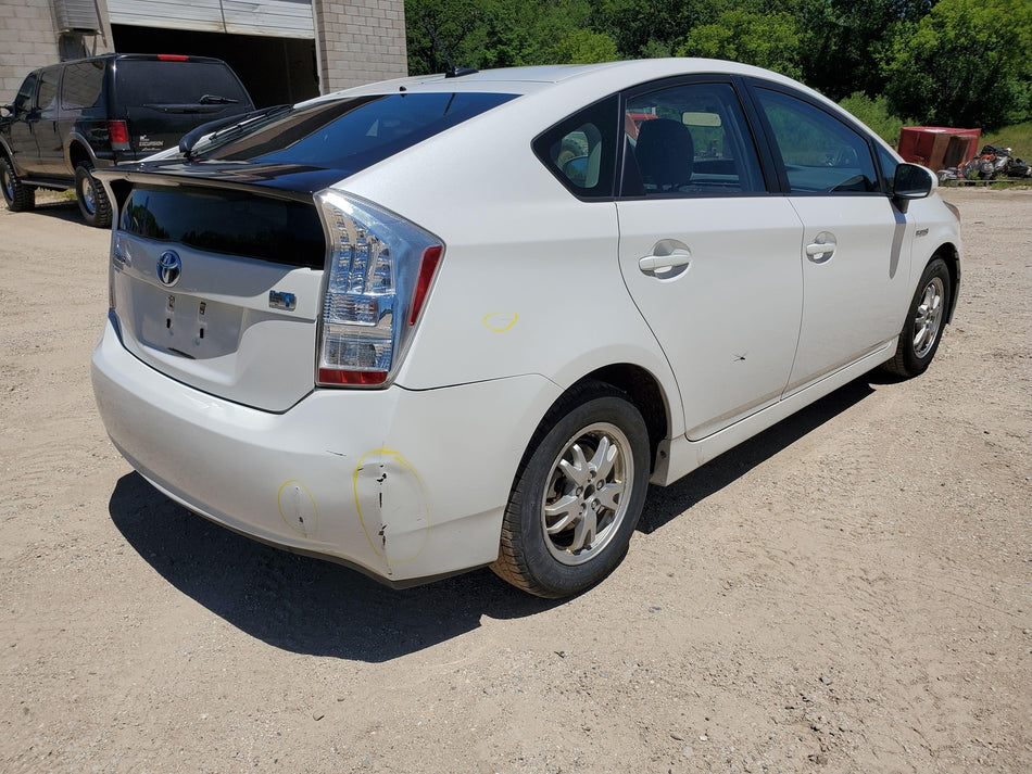 Rear Right RH Knuckle TOYOTA PRIUS 2010