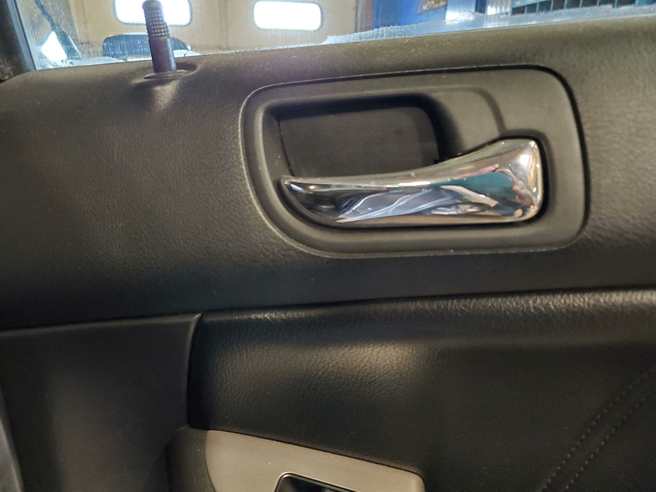 03 04 05 2006 07 Rear RH Inside Door Handle Chrome OEM
