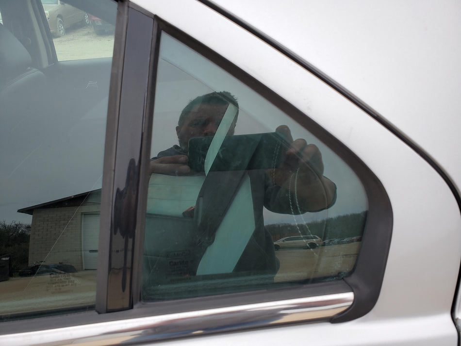 Rear LH Door Vent Glass/Window (AS2 tint) 2006-2011 Mercury Milan