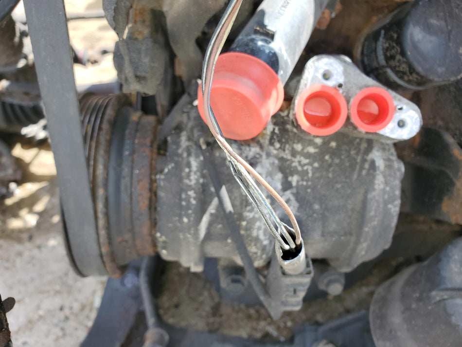2000 01 Toyota Camry A/C Air Compressor (4cyl) 97 98 99