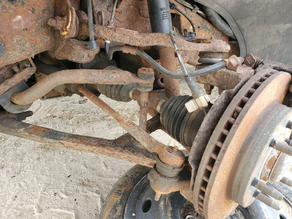 1999-2007 Chevy Silverado 1500 Front LH or RH Axle Shaft