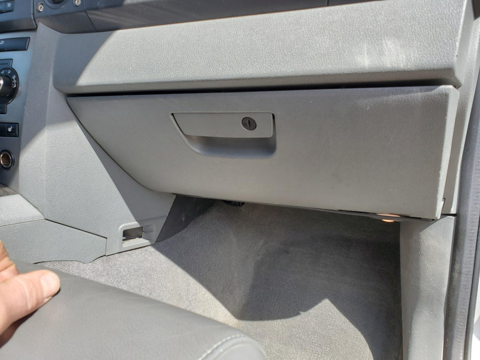 Glove Box JEEP COMMANDER 07