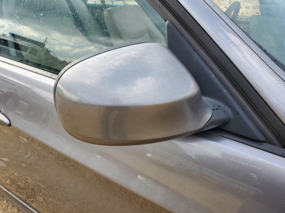 2009-2012 BMW 328 RH Door Mirror (power)(sdn)(folding)(auto reverse tilt OEM