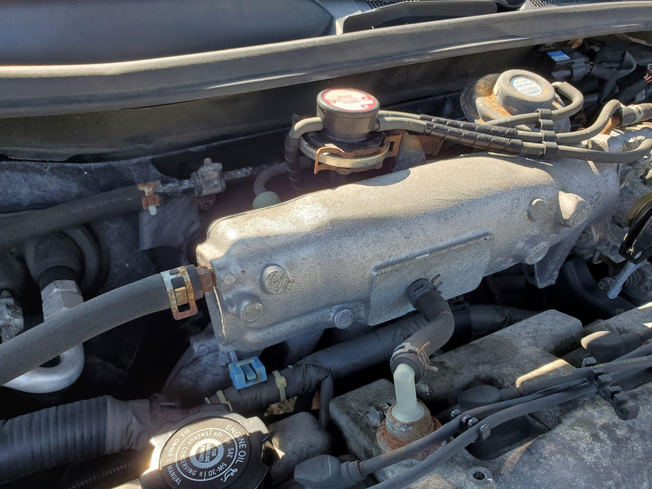 1997-2001 Toyota Camry Intake Manifold (w/o throttle body)(4 cyl)