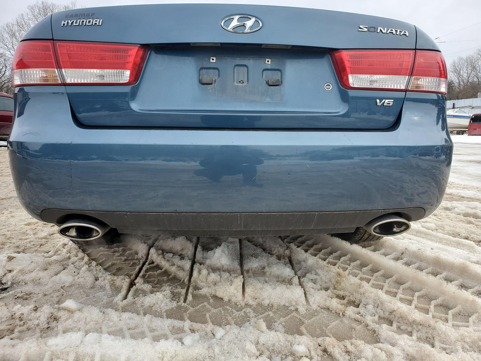 2006-2008 Hyundai Sonata Rear Bumper Assembly (3.3L)(U1 aurora blue
