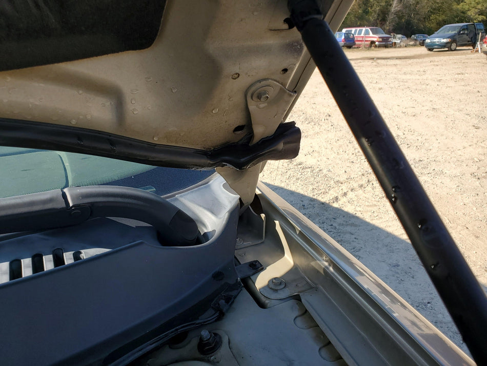 2000-2007 Ford Taurus Front LH Hood Hinge (B2 harvest gold OEM