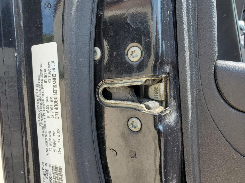 2010-2011 Dodge Caliber Front LH Door Latch Assembly OEM