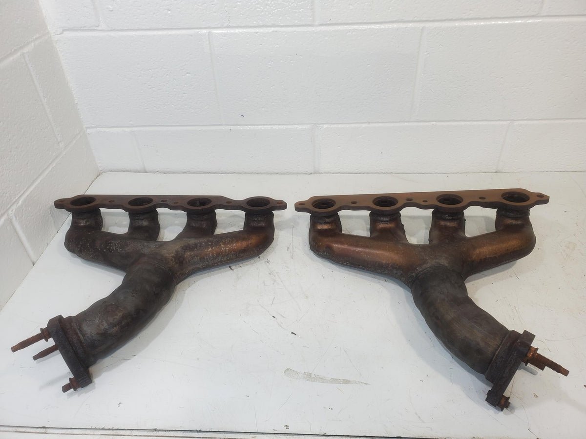 97-00 Corvette C5 LS1 Exhaust Manifolds LH RH Pair OEM 12561308 12561309
