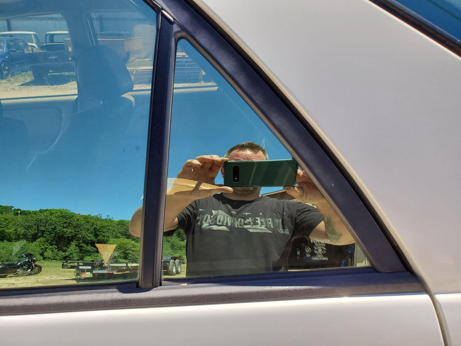 Rear Vent Glass/window LEXUS RX300 Left 99 00 01 02 03