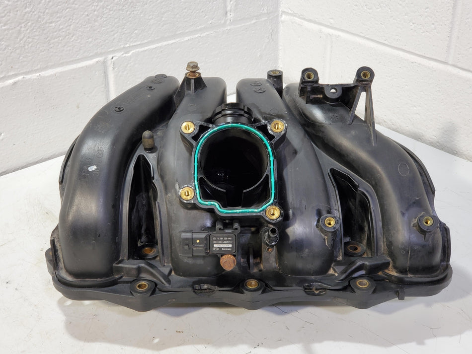 2009-2010 Chevy Cobalt Engine Intake Manifold (2.2L