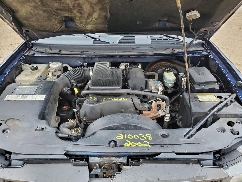 2002 03 04 05 06 07 08 09 Chevy Trailblazer Washer Fluid Bottle Resevoir