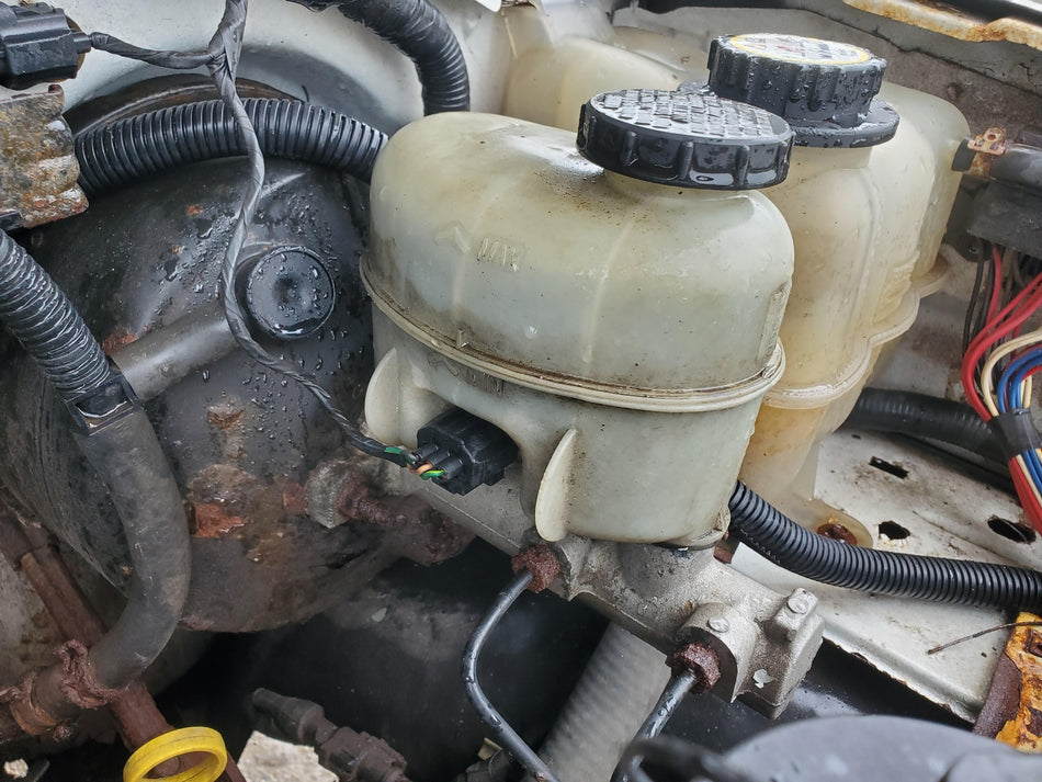 Master Cylinder FORD PICKUP F150 04 05 06 07 08 OEM