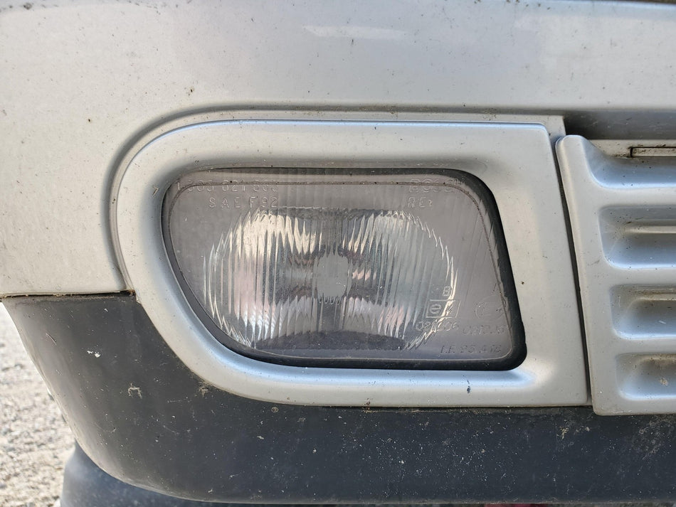 1996-1999 Mercedes E320 Front RH Bumper Mounted Fog Light