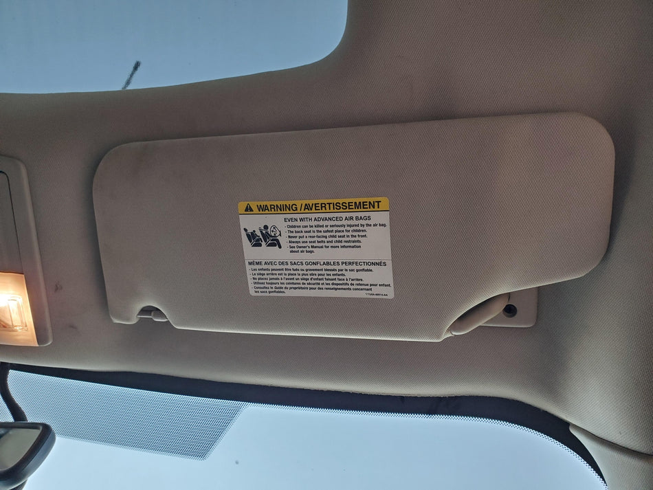 2007-2010 Lincoln MKX RH Sunvisor (passenger side)(illuminated)(gray OEM