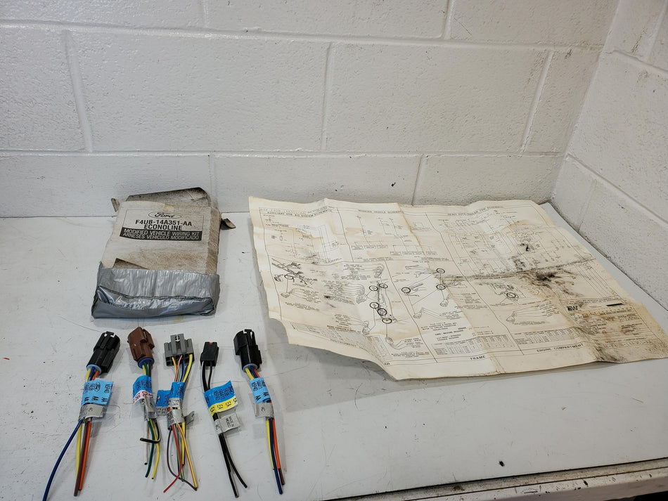OEM Ford Econoline Trailer Camper Wiring Kit F4UB-14A351-AA E150 E250 E350