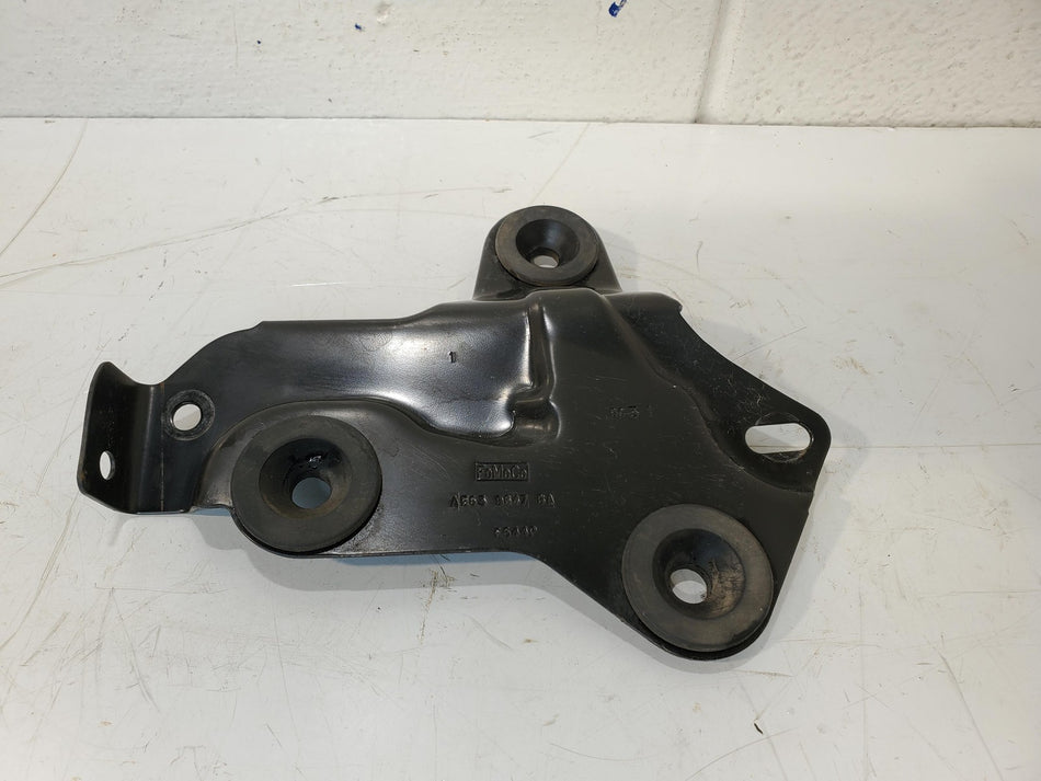 2010-2012 Ford Fusion Air Cleaner Assembly Lower Bracket OEM AE53-9647-BA