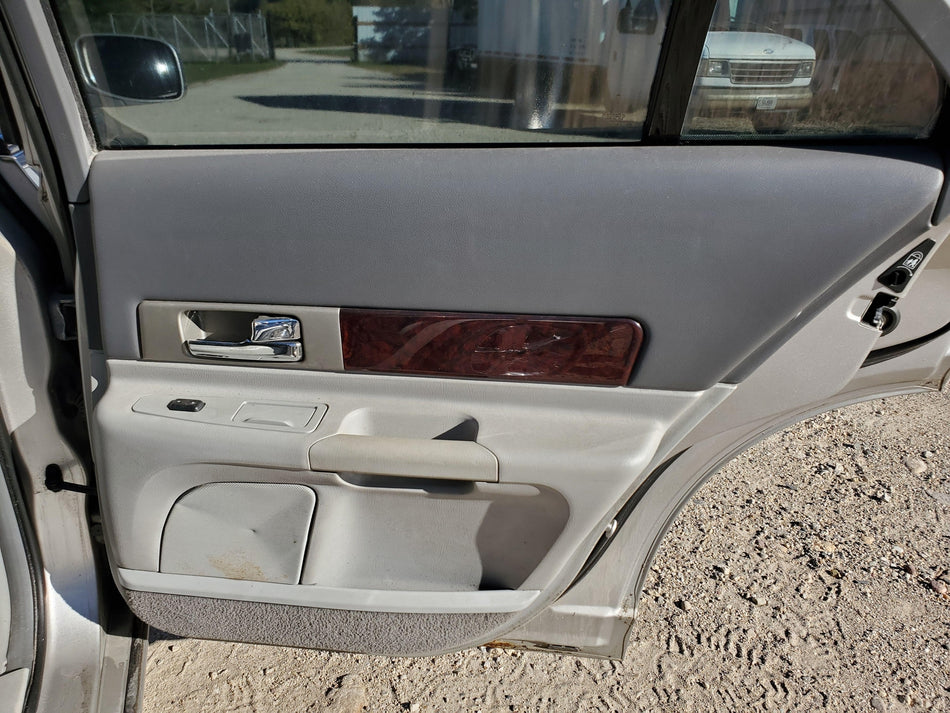 2003-2006 Lincoln LS Rear RH Inside Door Panel (dove gray)(with o